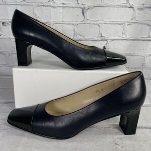 Etienne Aigner Strada Pumps Size 7.5N Black Leather Patent Cap Toe Slip On Heels